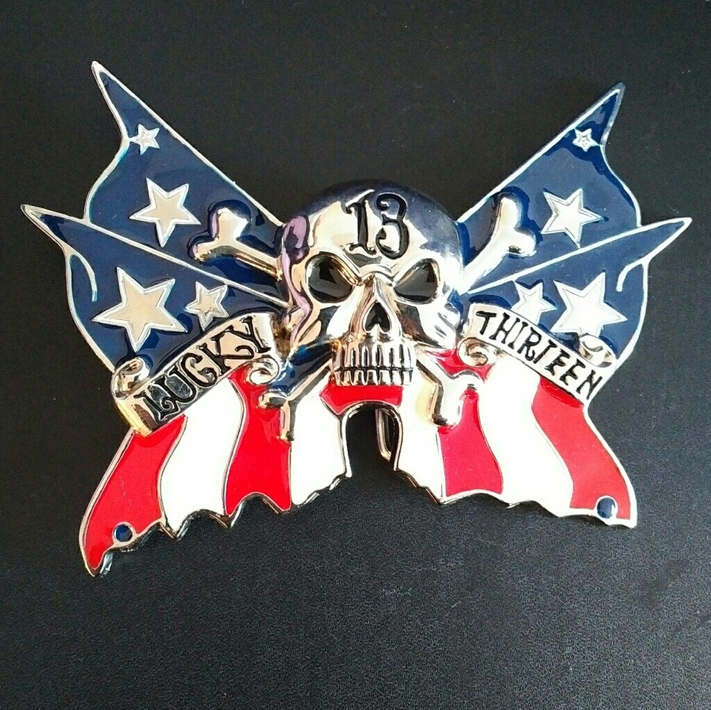 Skull belt buckle